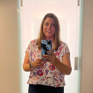 Meet your Posher, Adrienne